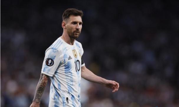 石头科技AI赋能智能清洁：从技术革新到生态协同，开启智能家居新增长篇章